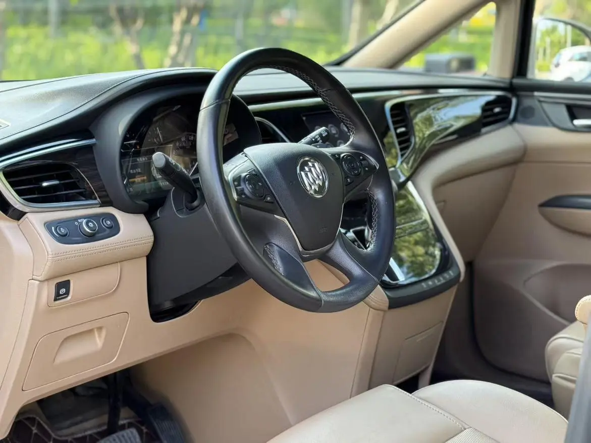 Buick GL8 2018 ES 28T Luxury China VI