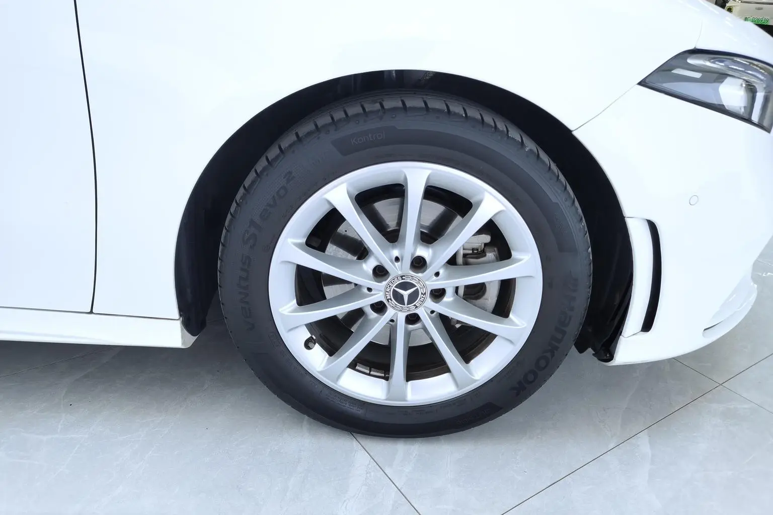 Mercedes-Benz A Class 2020 Facelift A 200 L Sport Sedan Dynamic
