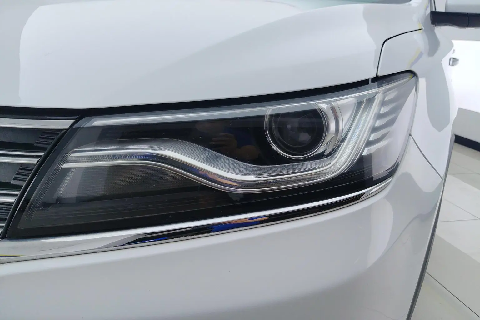 Roewe RX5 2018 20T 2WD Auto Flagship