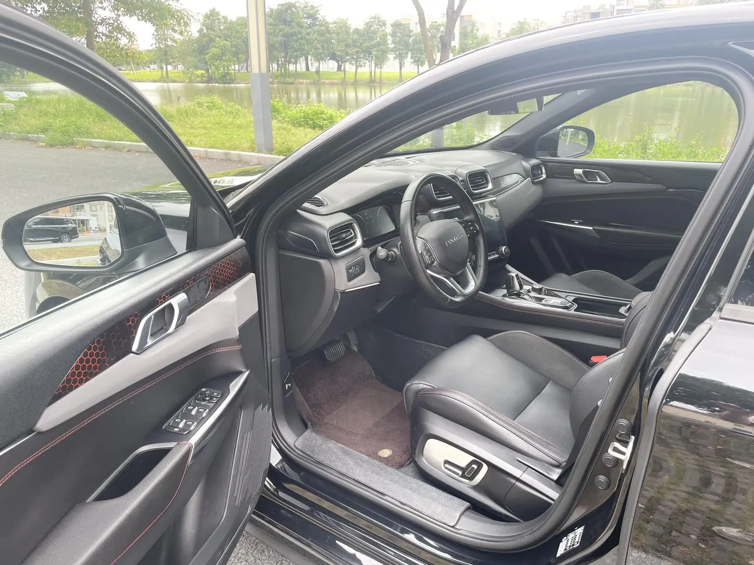 Lynk & Co 03 2020 2.0T Auto FWD 5 seat