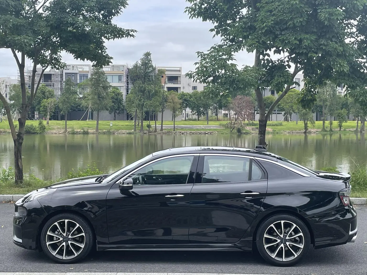 Lynk & Co 03 2020 2.0T Auto FWD 5 seat