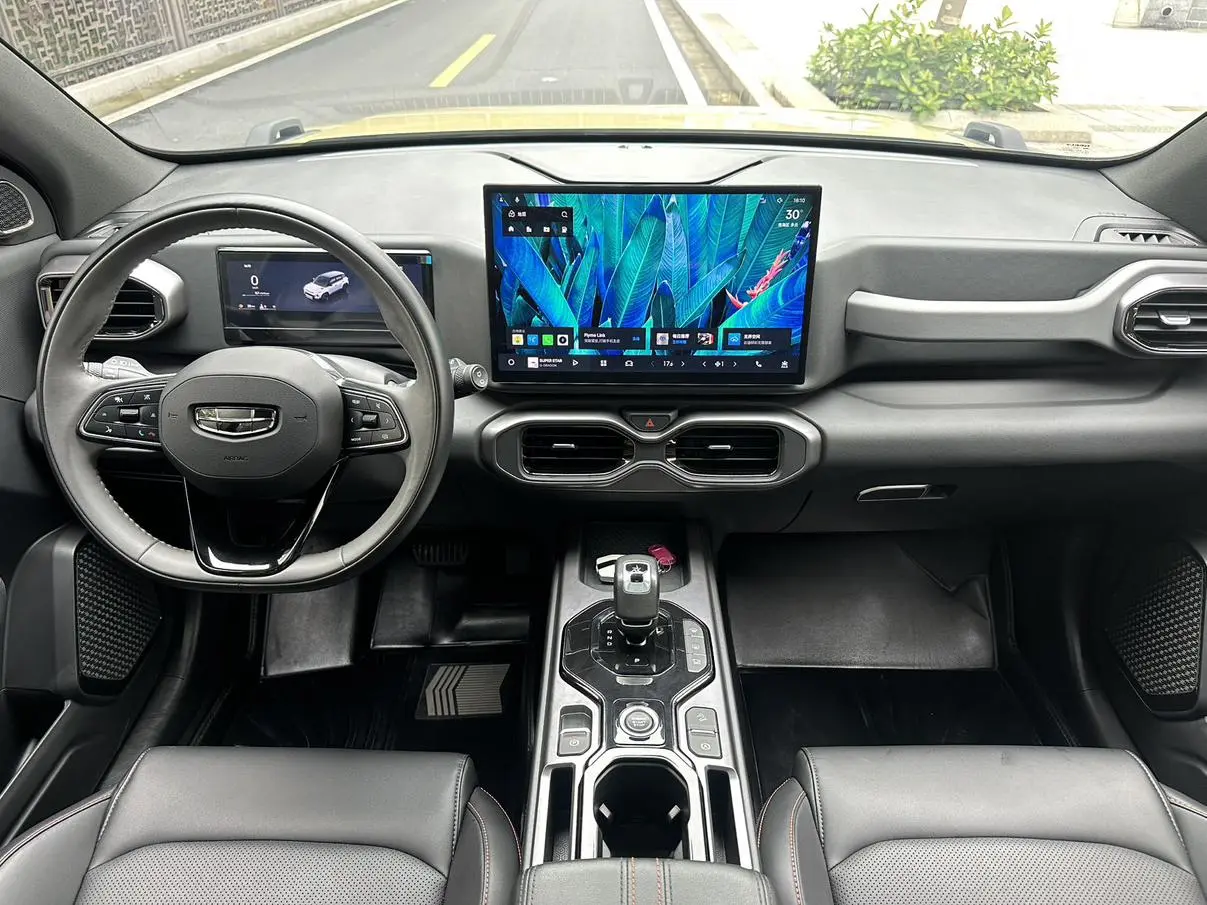 Geely 2025 1.5TD