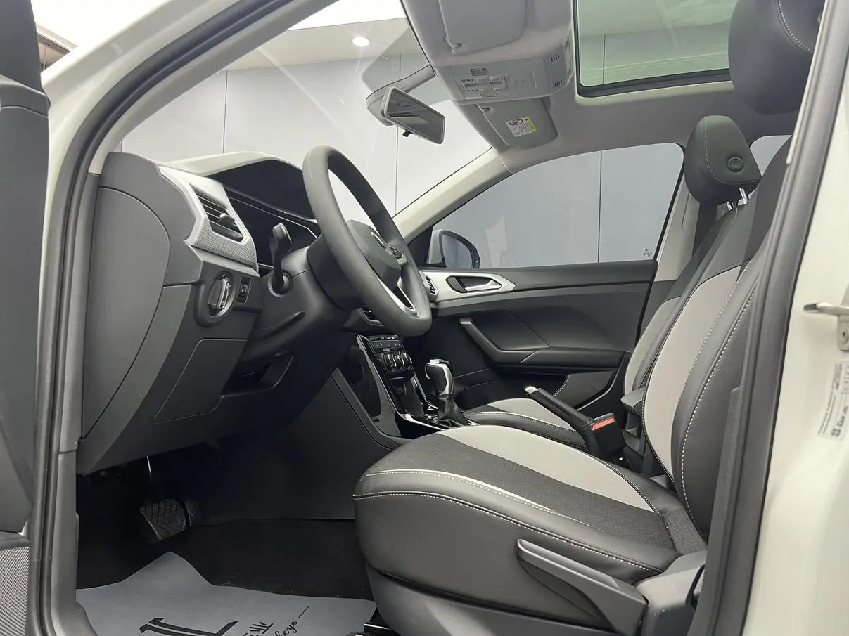 Volkswagen 2023 200TSI DSG Smart Connected