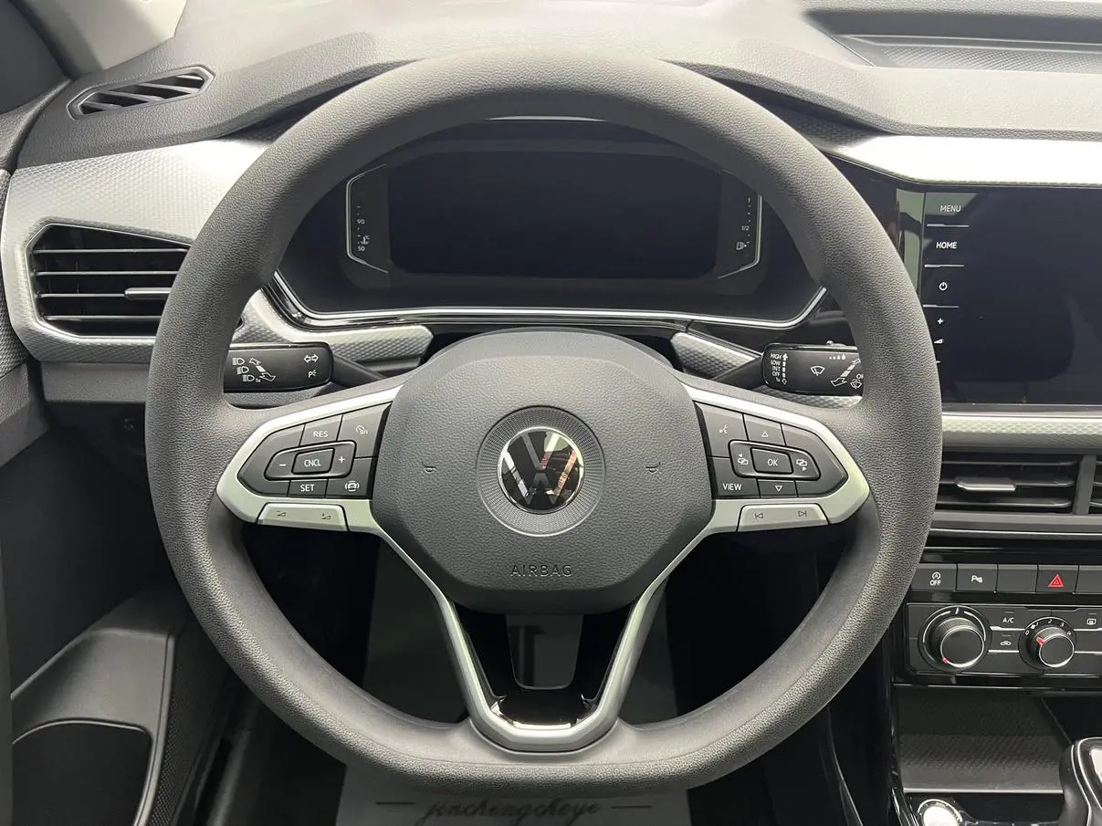 Volkswagen 2023 200TSI DSG Smart Connected