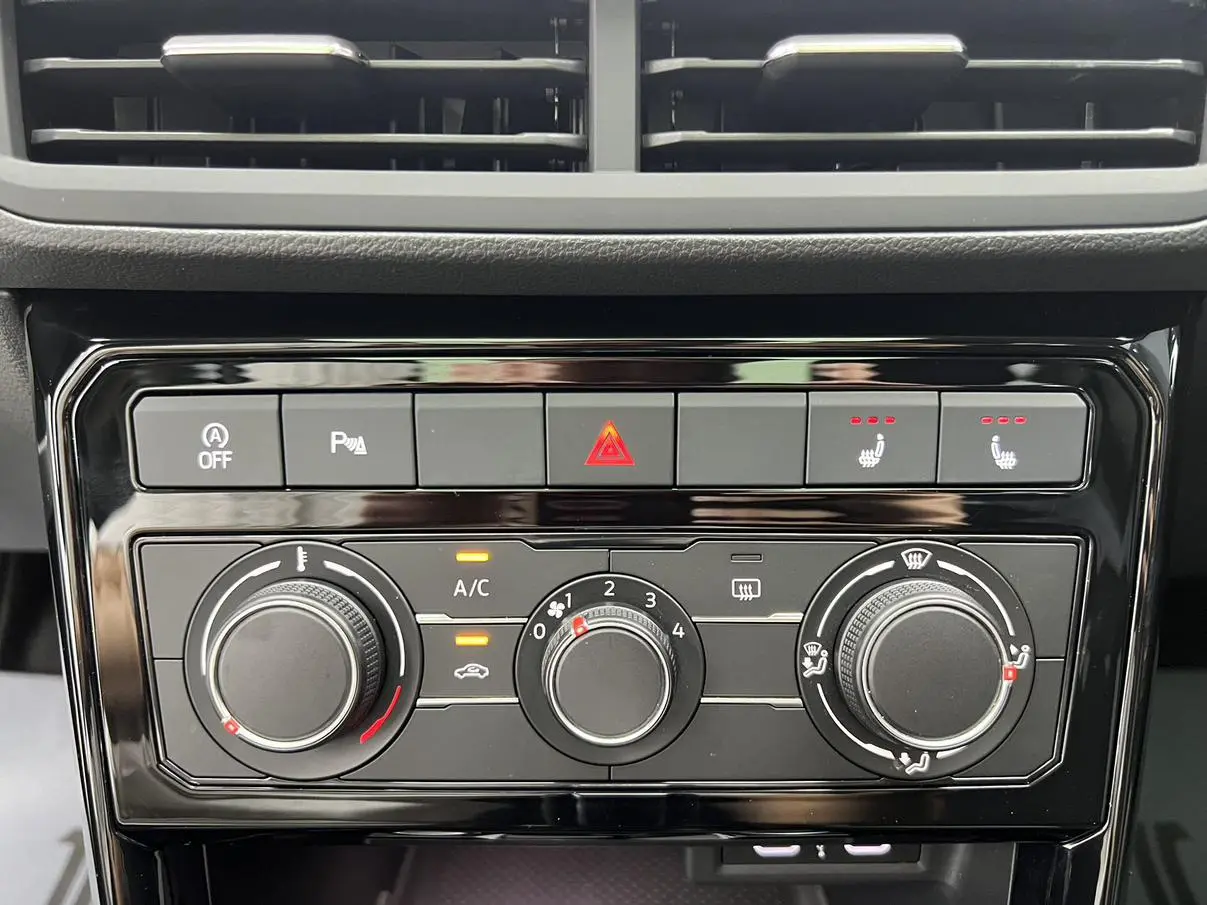 Volkswagen 2023 200TSI DSG Smart Connected