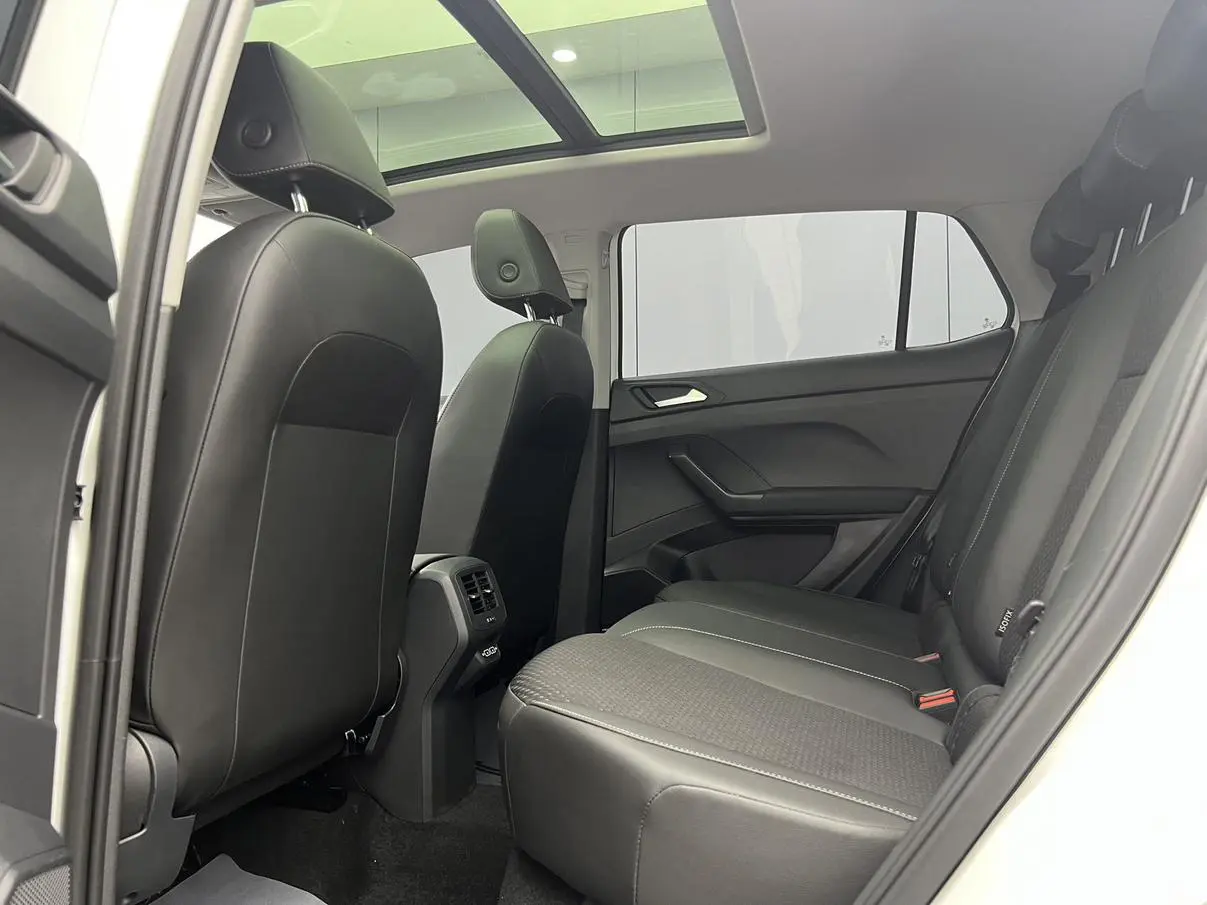 Volkswagen 2023 200TSI DSG Smart Connected
