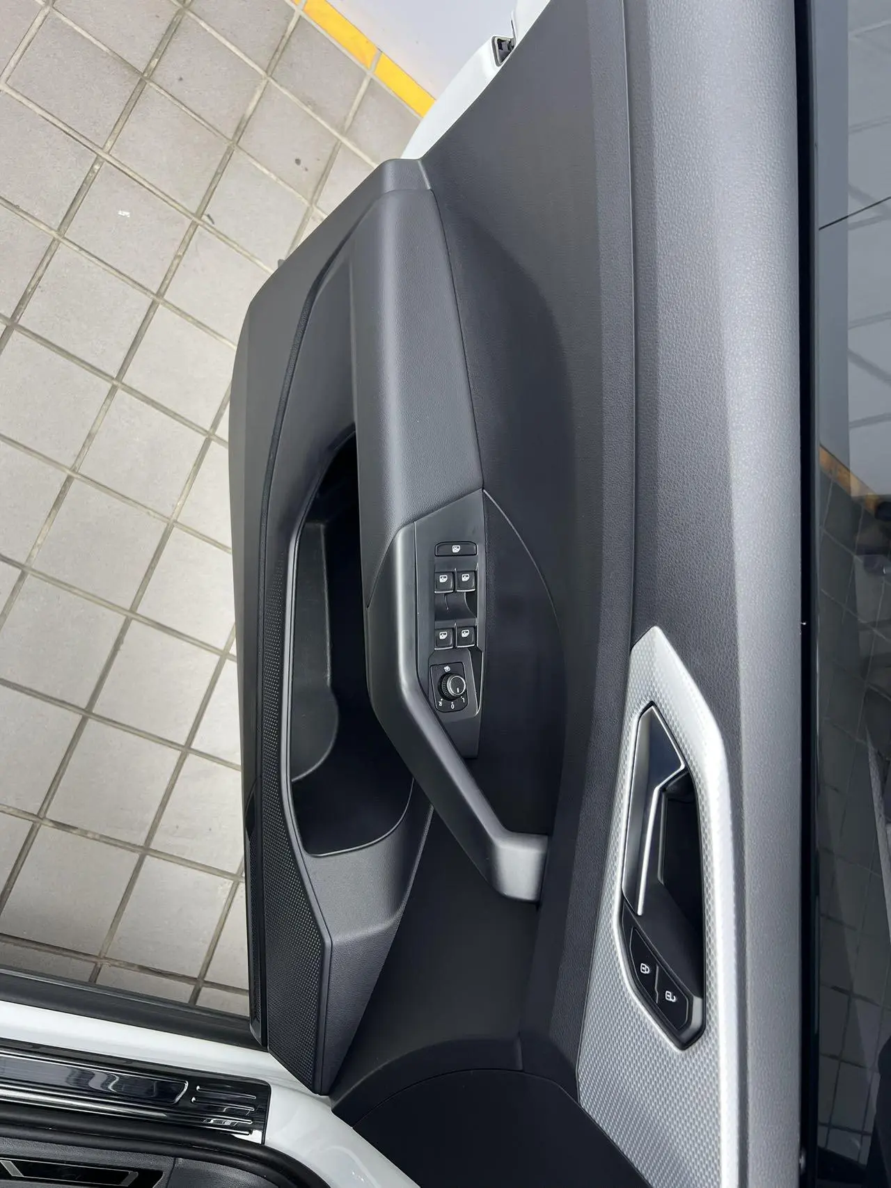 Volkswagen 2023 200TSI DSG Smart Connected