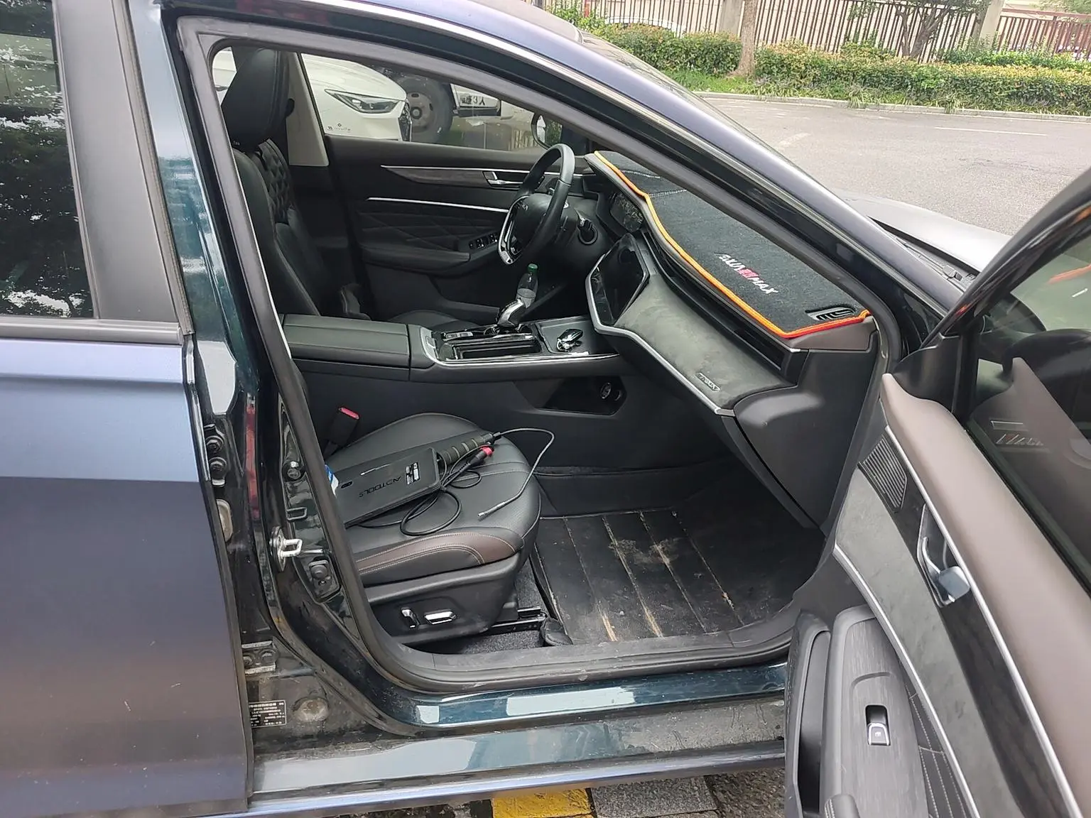 Dongfeng Aeolus Yixuan MAX 2021 1.5T Class