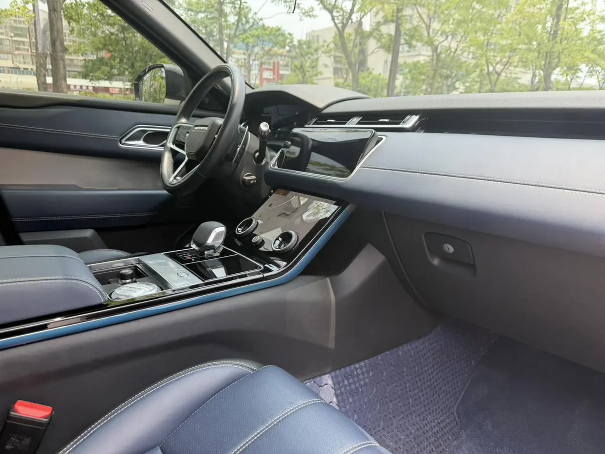 Land Rover Range Rover Star 2022 250PS