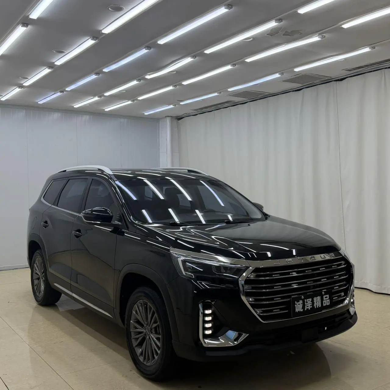 Jetour X90 PLUS 2023 Facelift 1.5T Manual