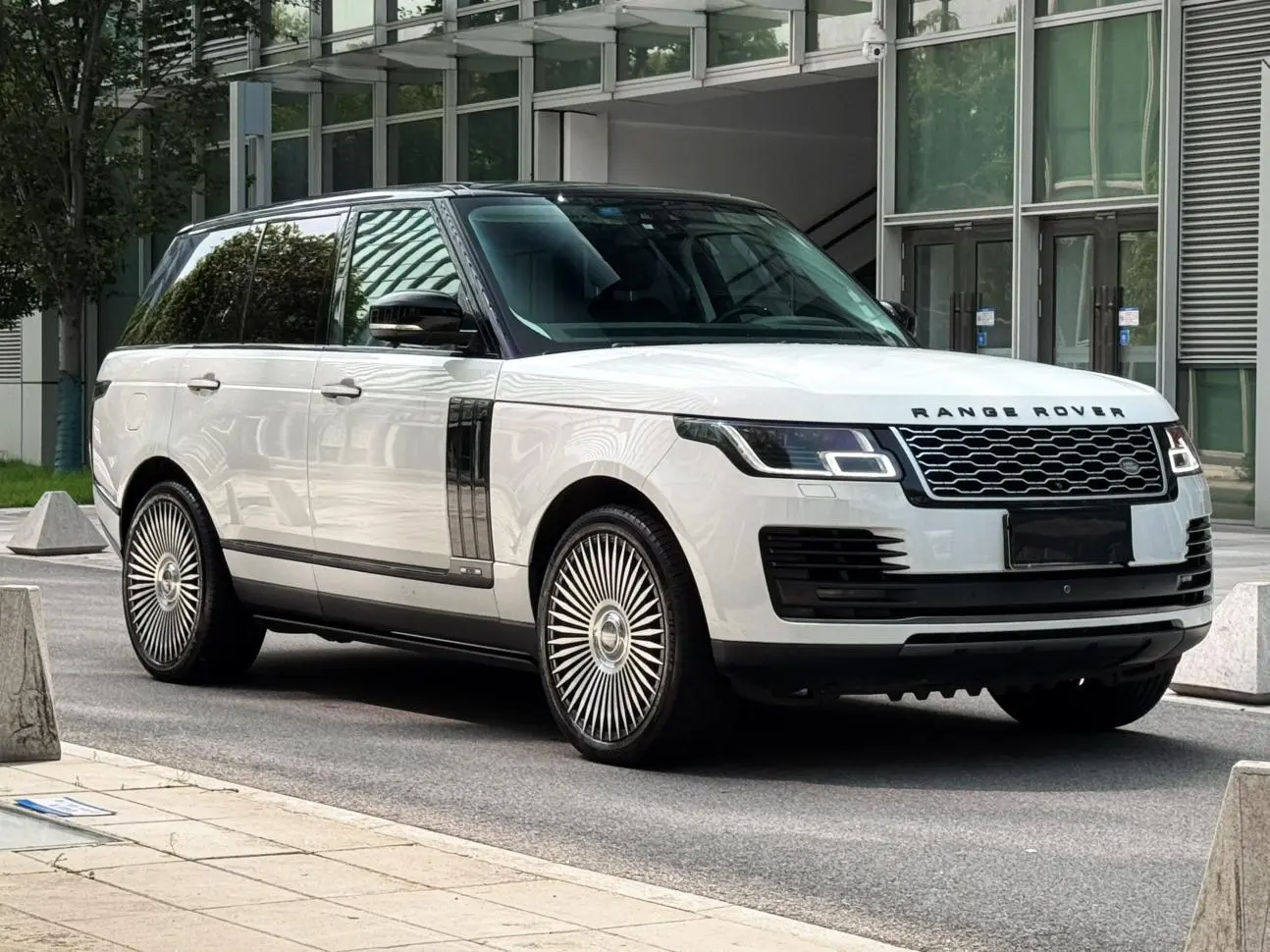 Land Rover Range Rover 2019 3.0 V6 SC