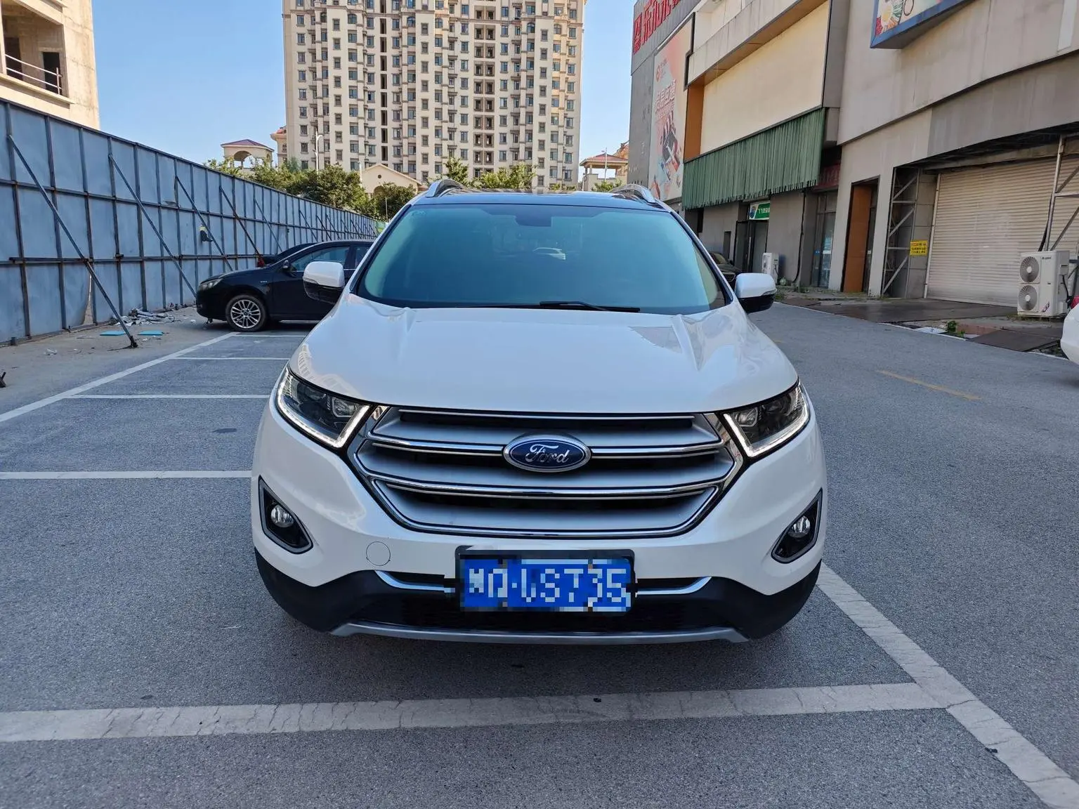 Ford Edge 2018 EcoBoost 245 2WD Sharp Luxury 7 seat China V