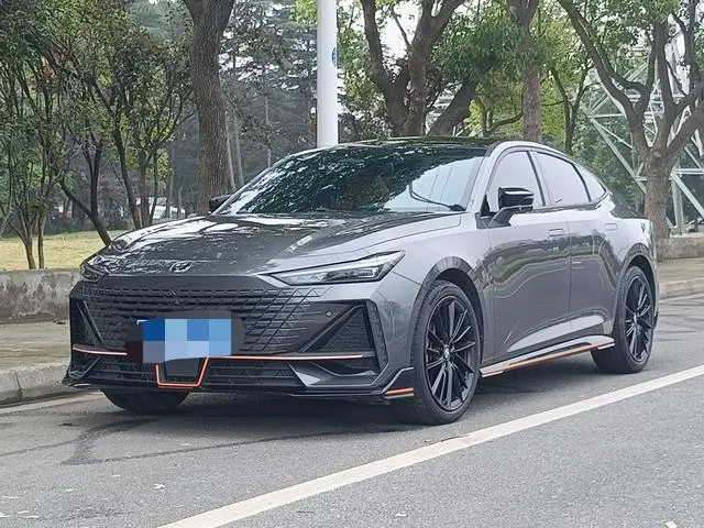 Changan UNI-V 2022 1.5T Sport