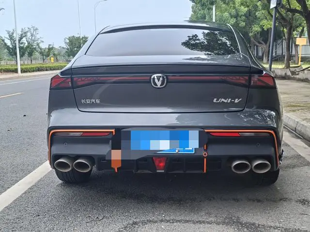 Changan UNI-V 2022 1.5T Sport