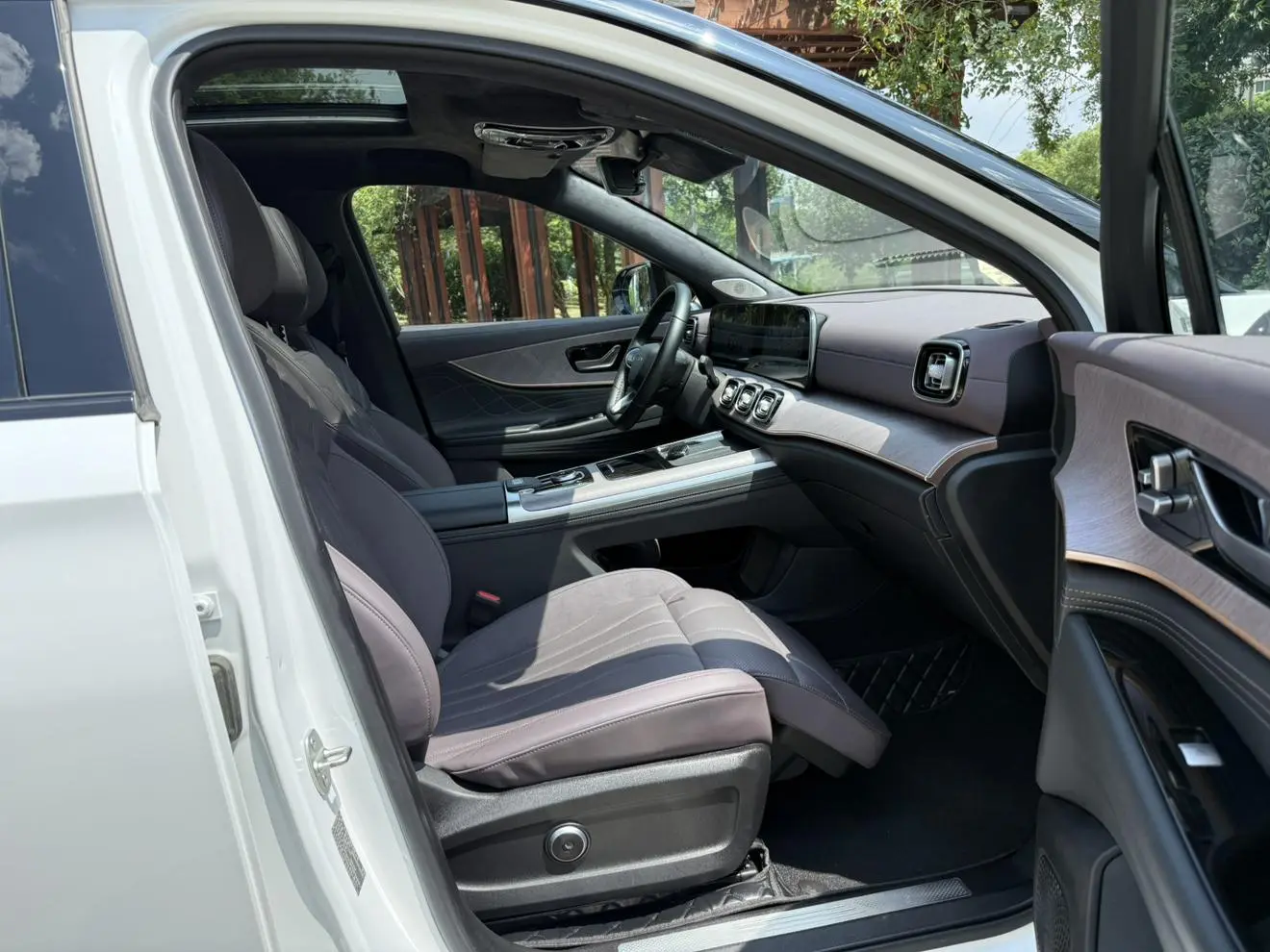 Chery Tiggo 9 2025 2.0T AT 2WD Premium Plus