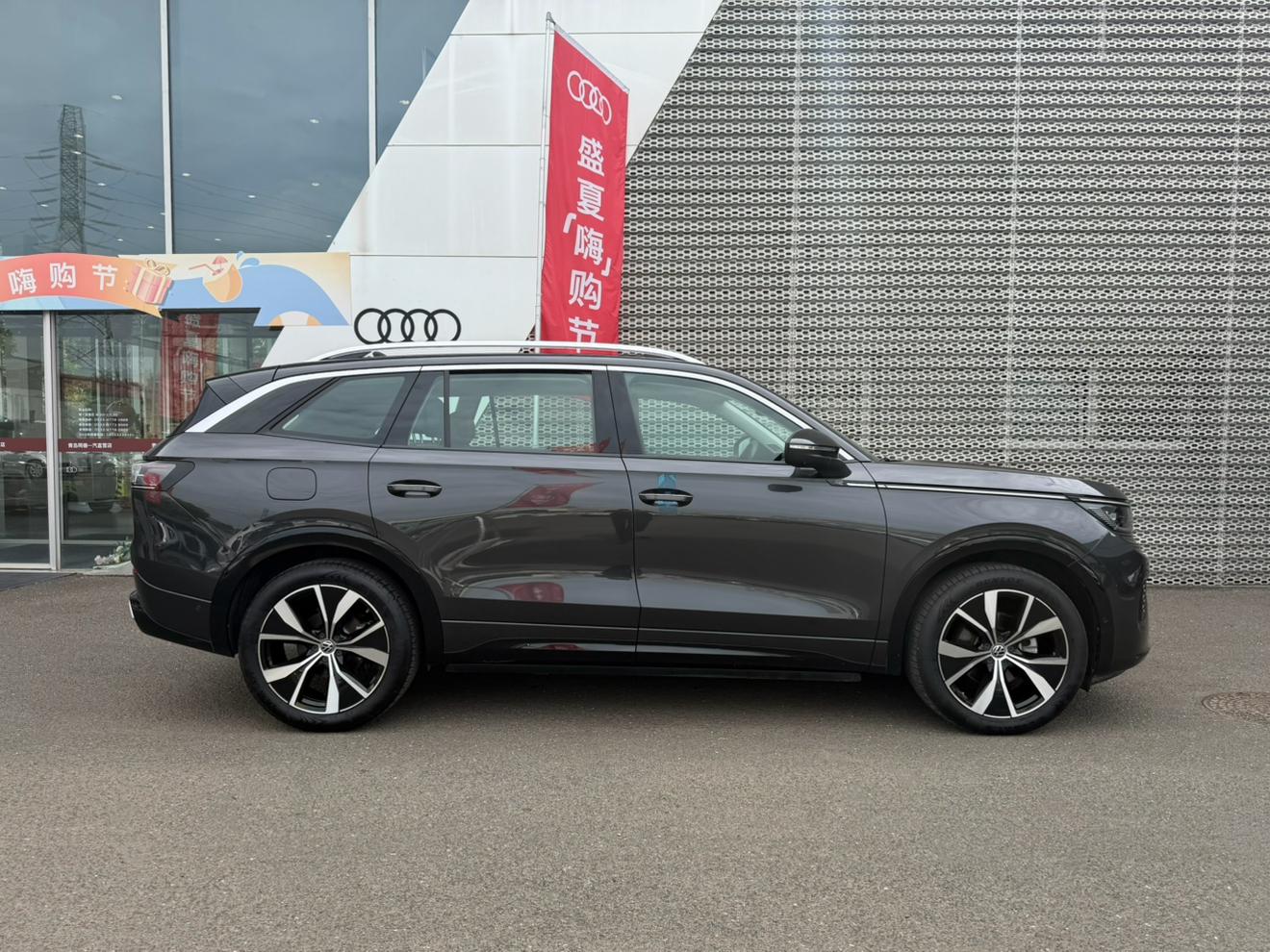 Volkswagen 2024 380TSI 4WD R-Line