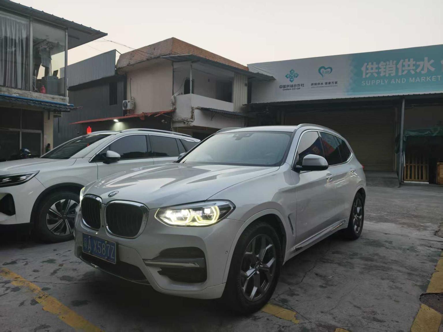 BMW X3 2019 xDrive28i Luxury Package