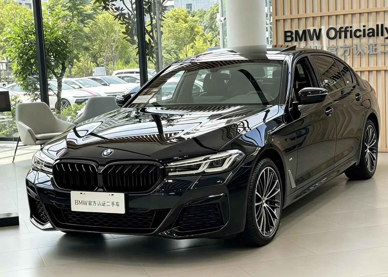 BMW 5 Series 2022 Facelift 530Li Leading M Sport Package
