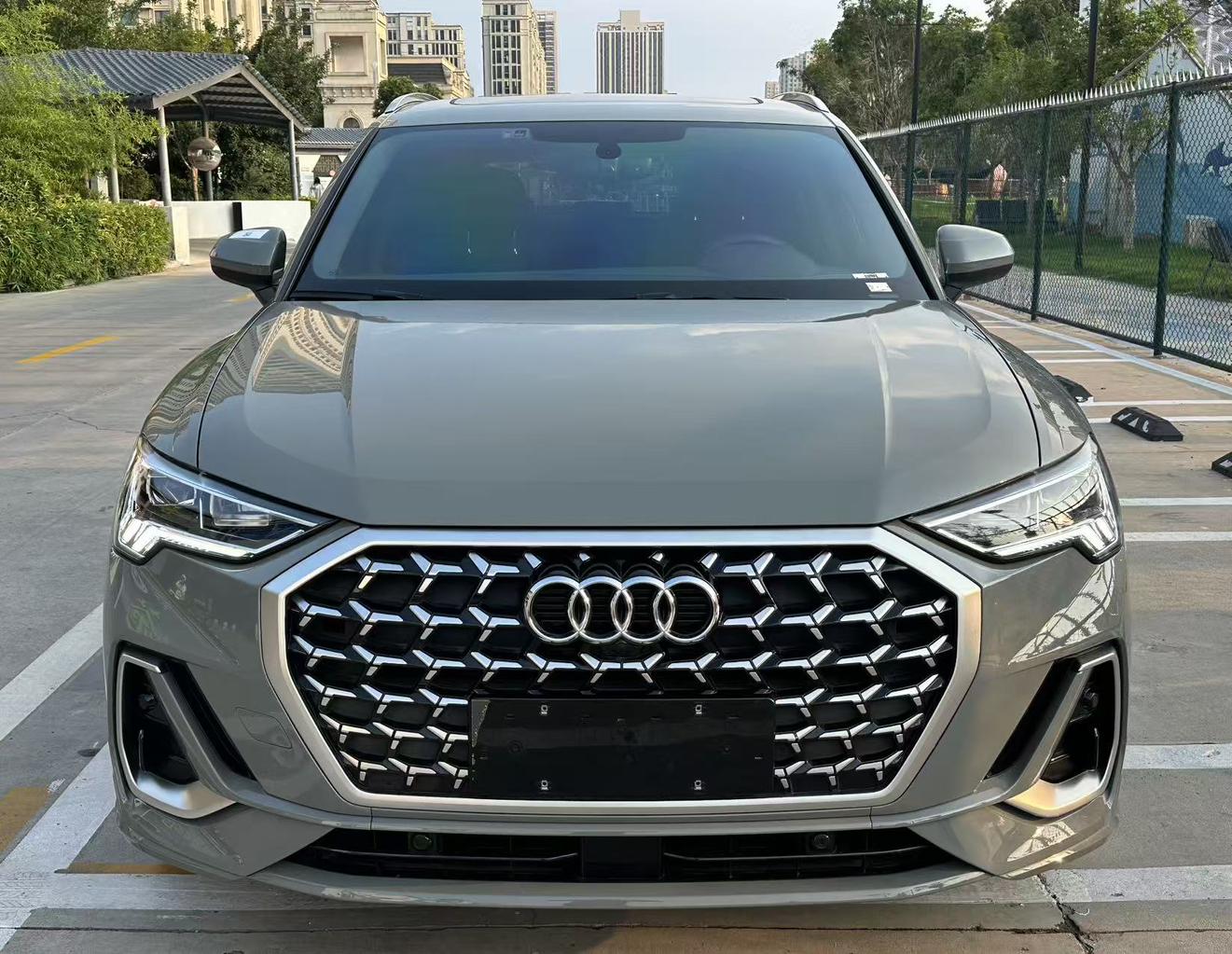 Audi Q3 2024 40 TFSI Dynamic Fashion
