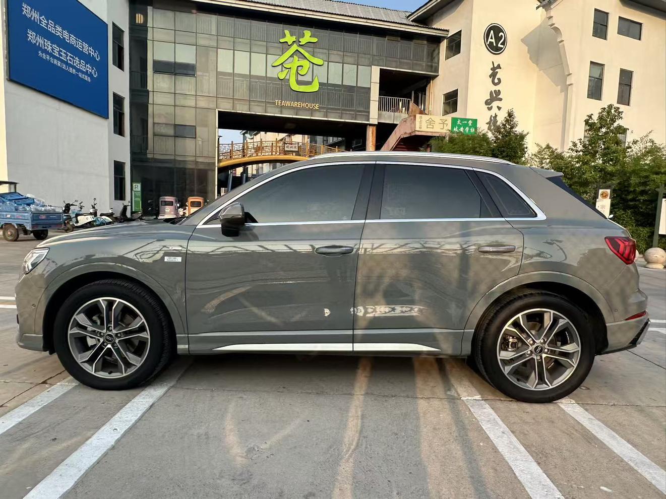 Audi Q3 2024 40 TFSI Dynamic Fashion
