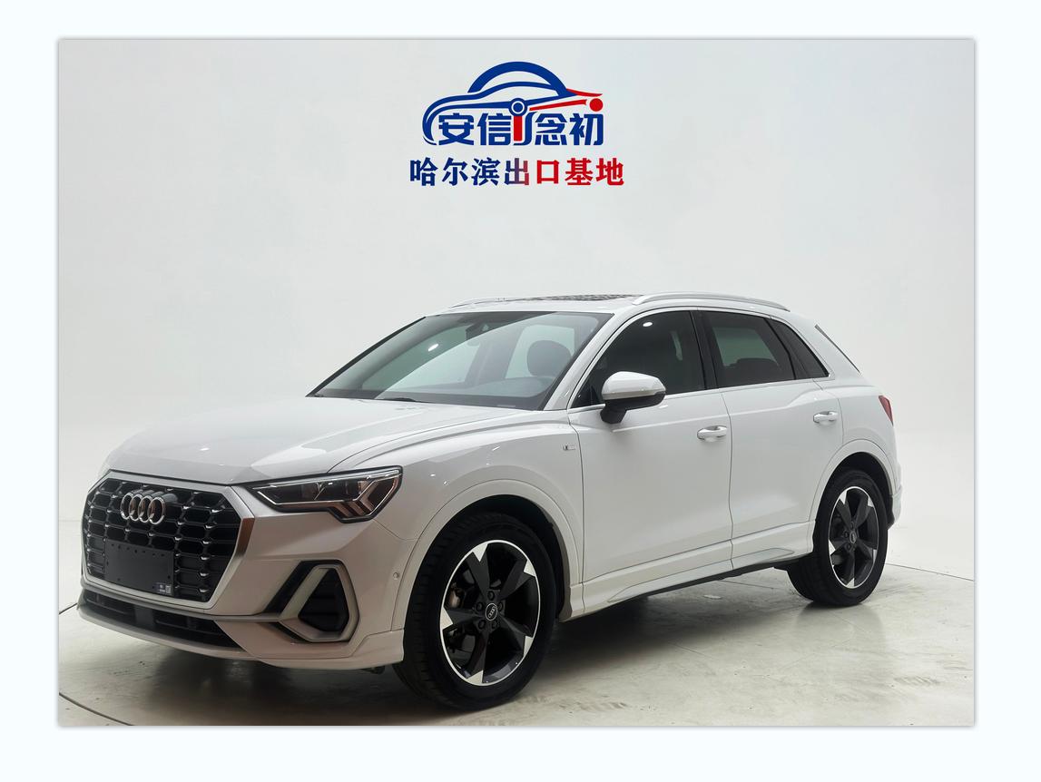 Audi Q3 2022 35 TFSI Dynamic Fashion