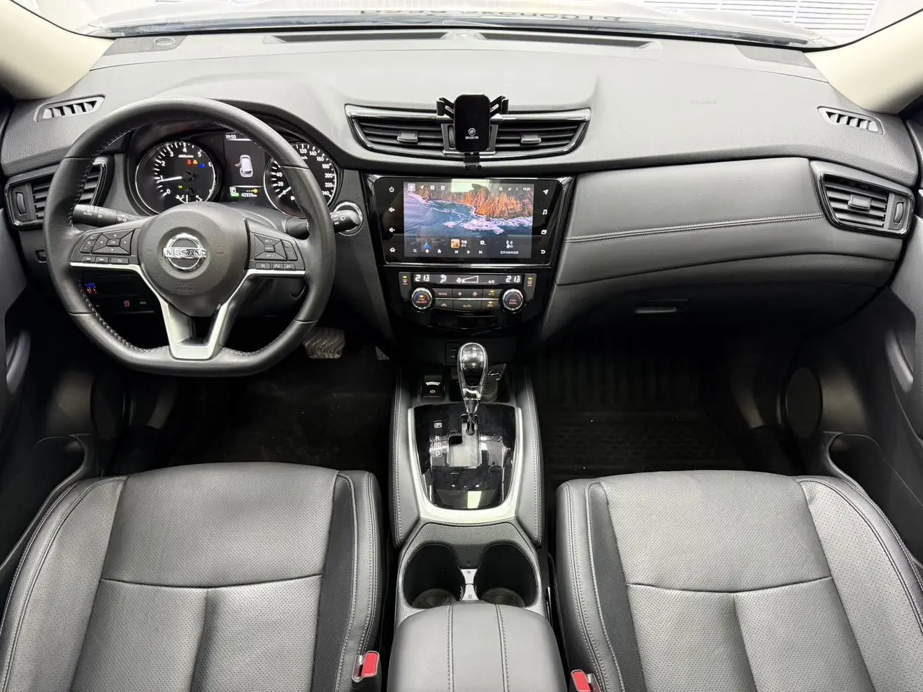 Nissan X-Trail 2023 Classic 2.0L 2WD Smart Connected Exclusive