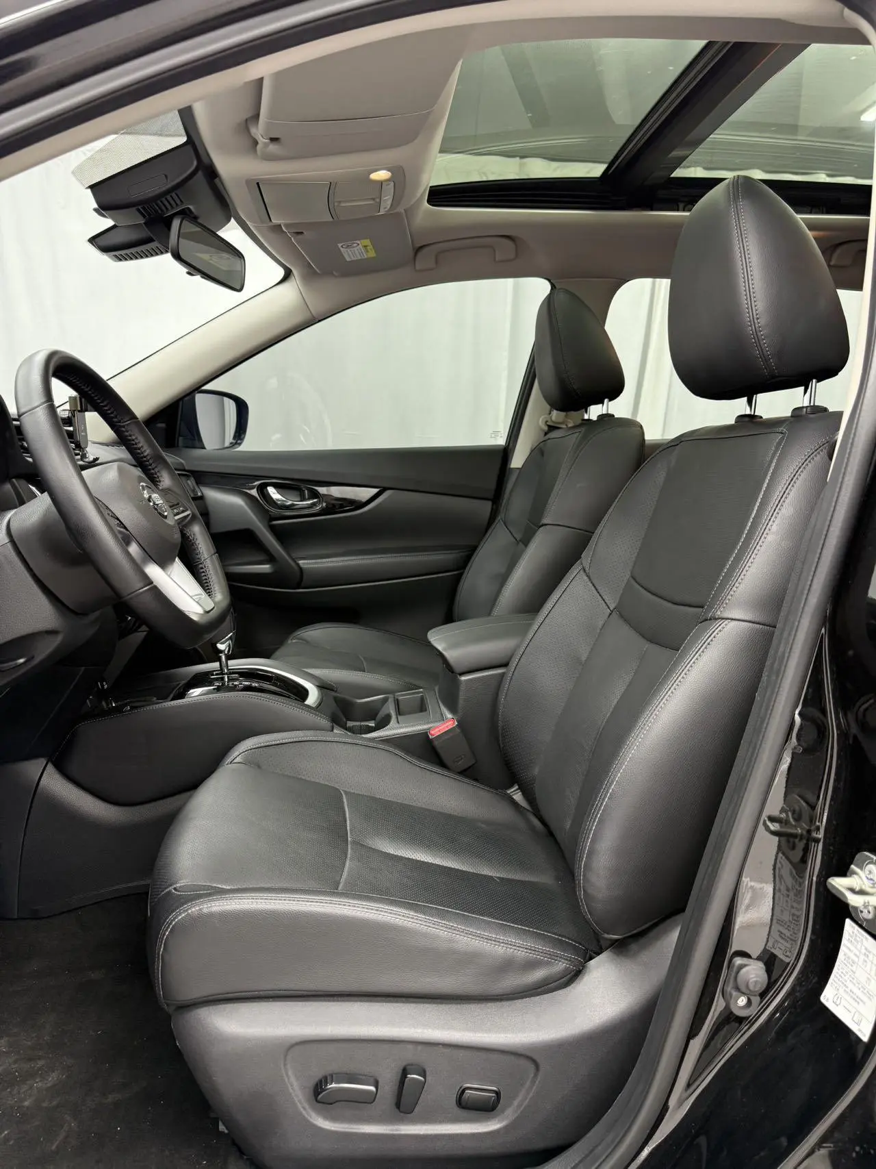 Nissan X-Trail 2023 Classic 2.0L 2WD Smart Connected Exclusive