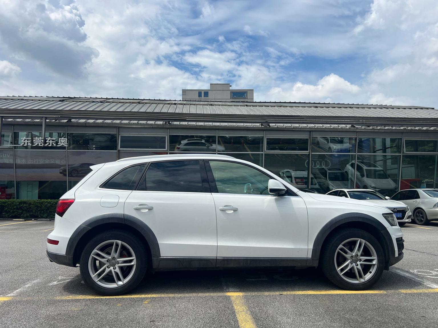Audi Q5 2018 Heritage 40 TFSI Tech