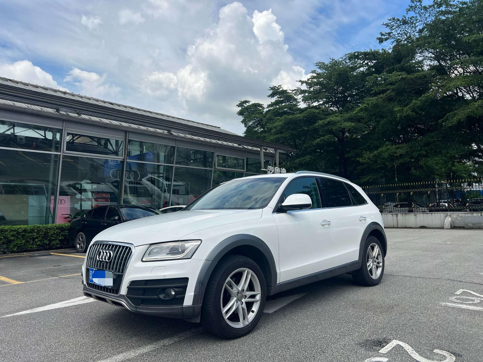 Audi Q5 2018 Heritage 40 TFSI Tech