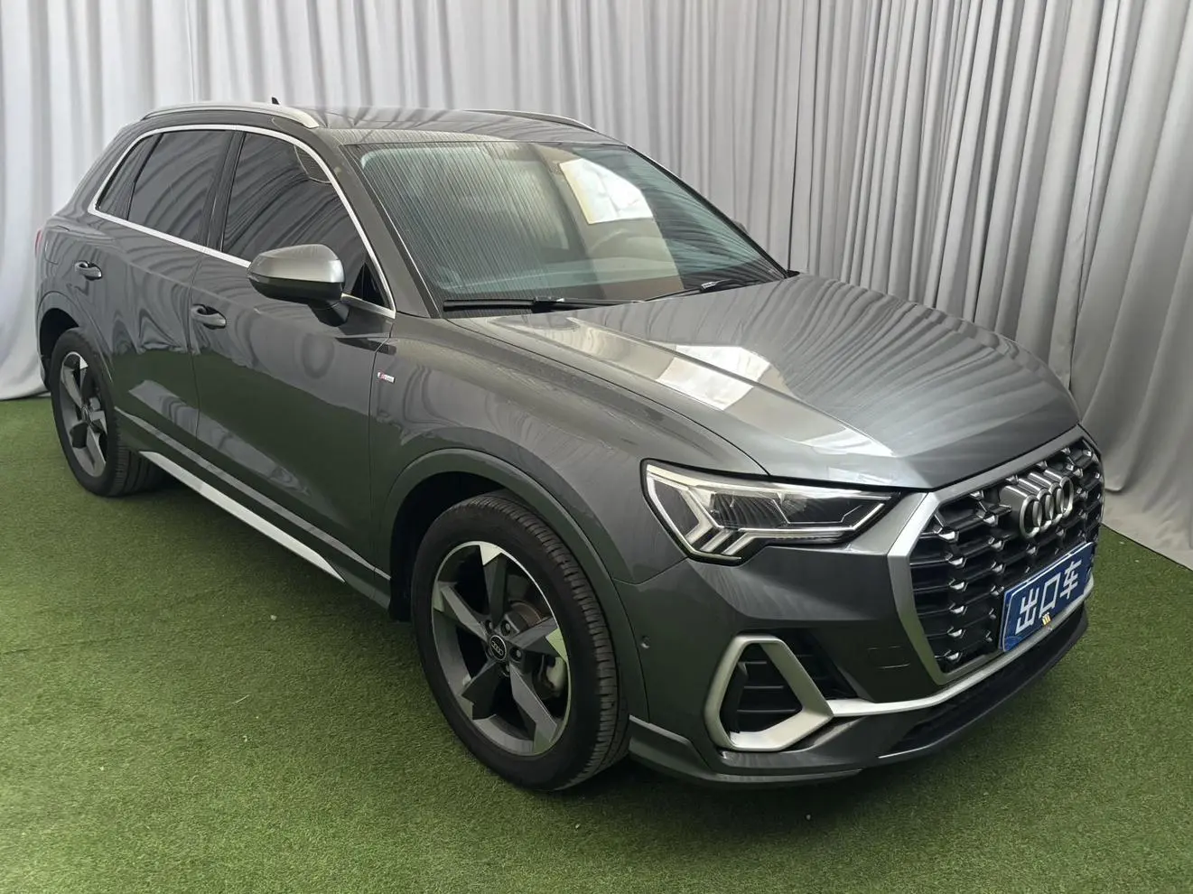 Audi Q3 2022 35 TFSI Dynamic Fashion