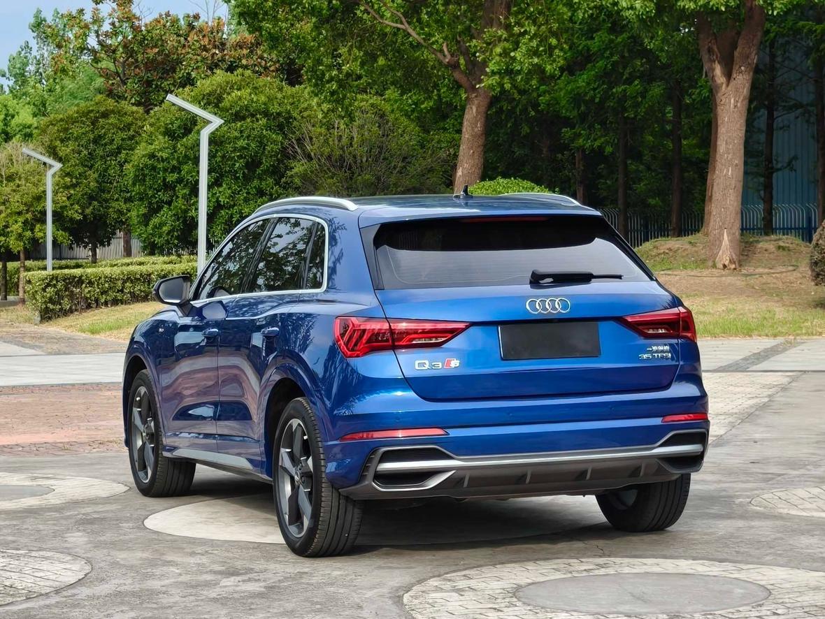 Audi Q3 2020 35 TFSI Dynamic Fashion