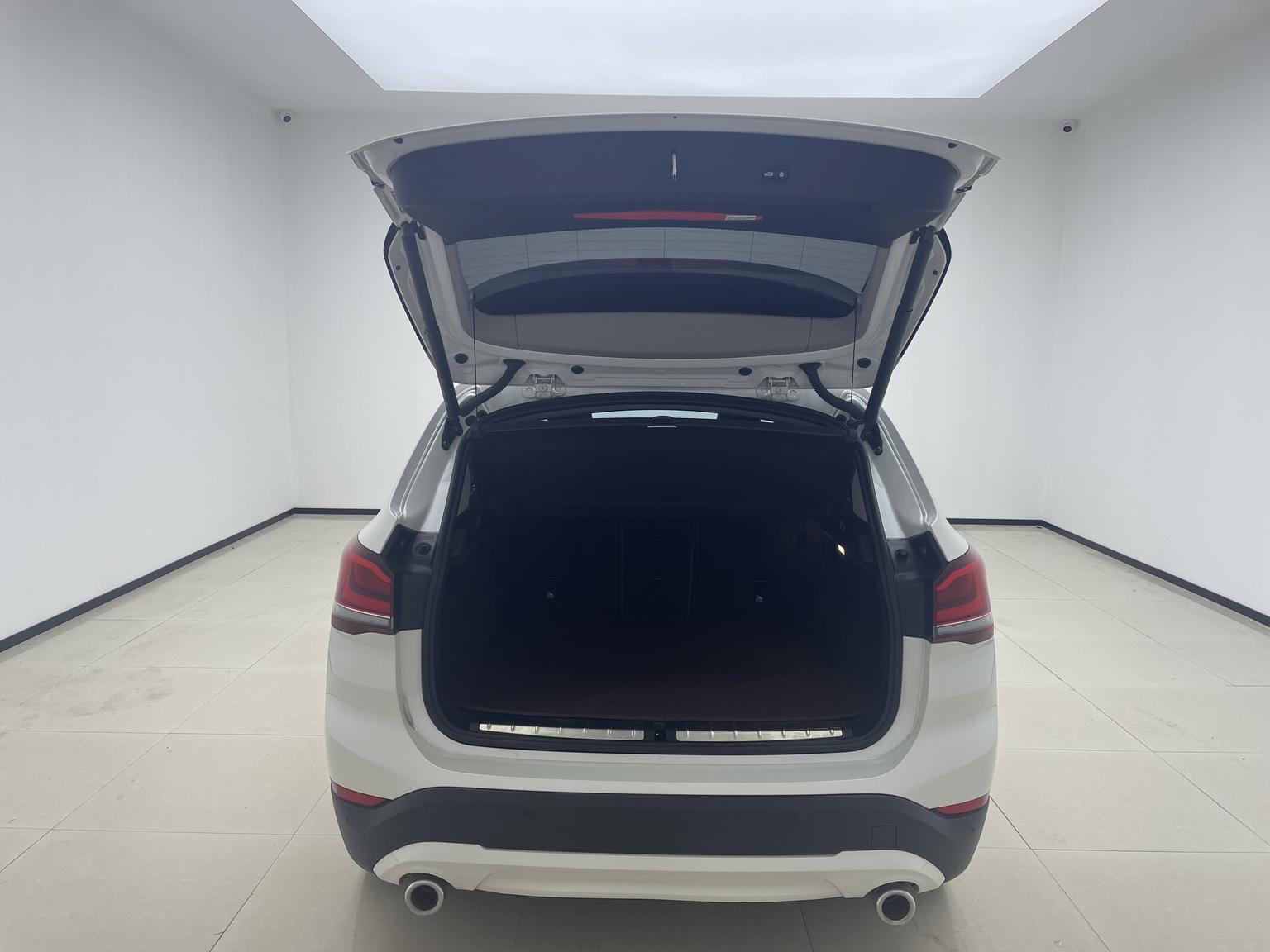 BMW X1 2021 Facelift sDrive25Li Leading