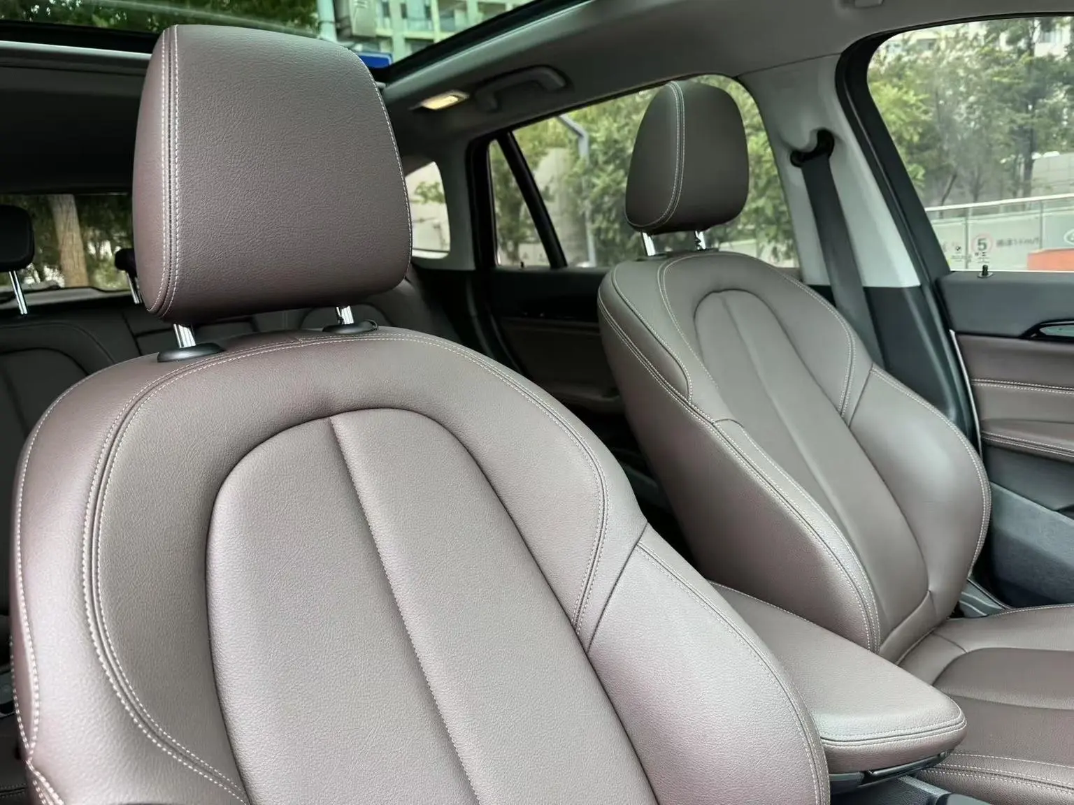 BMW X1 2020 sDrive25Li Leading
