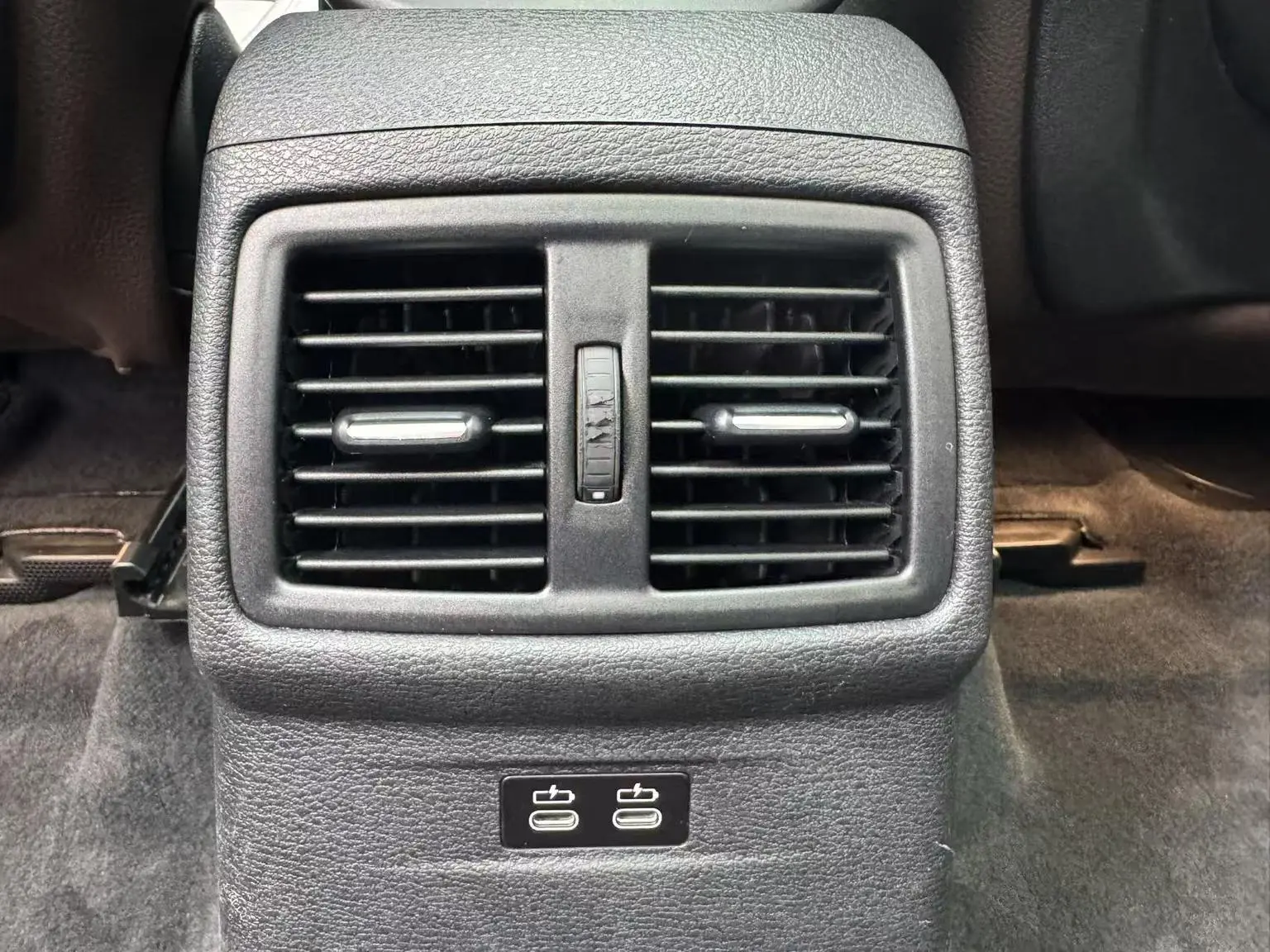 BMW X1 2020 sDrive25Li Leading