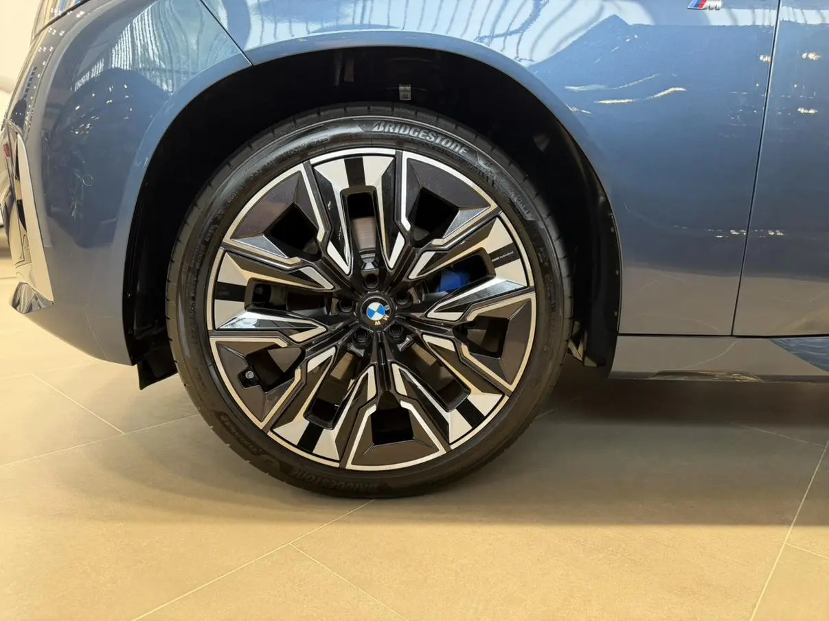 BMW X3 2025 xDrive30L Premium Plus M Sport Package