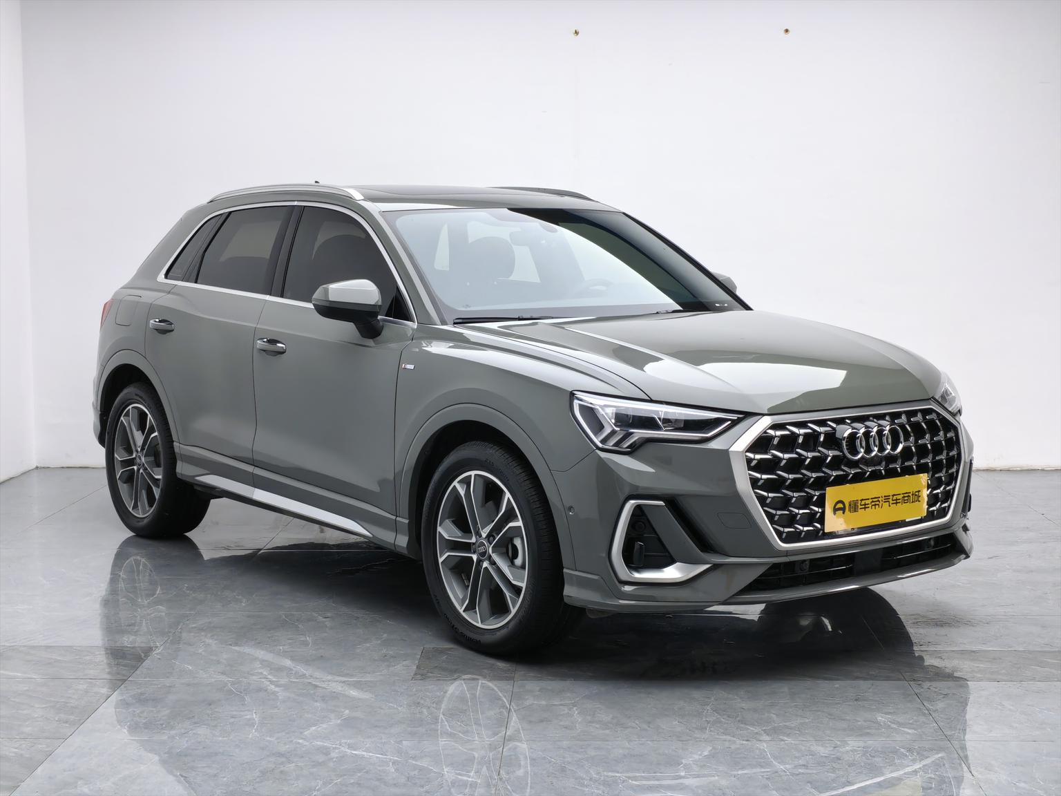 Audi Q3 2024 40 TFSI Dynamic Fashion