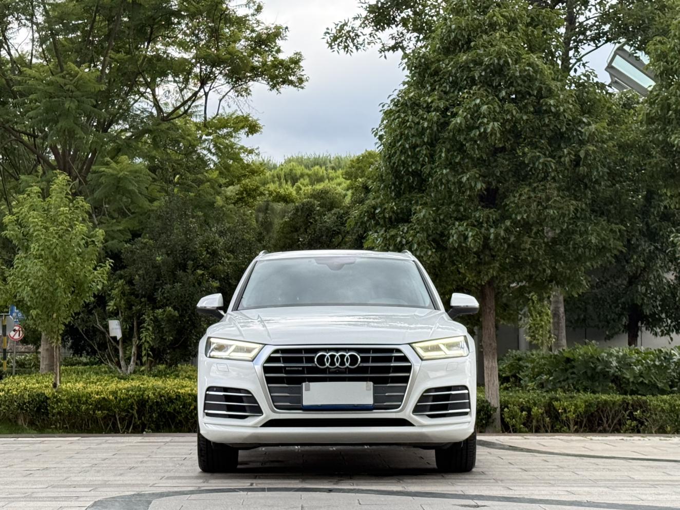 Audi Q5L 2018 40 TFSI Fashion China VI