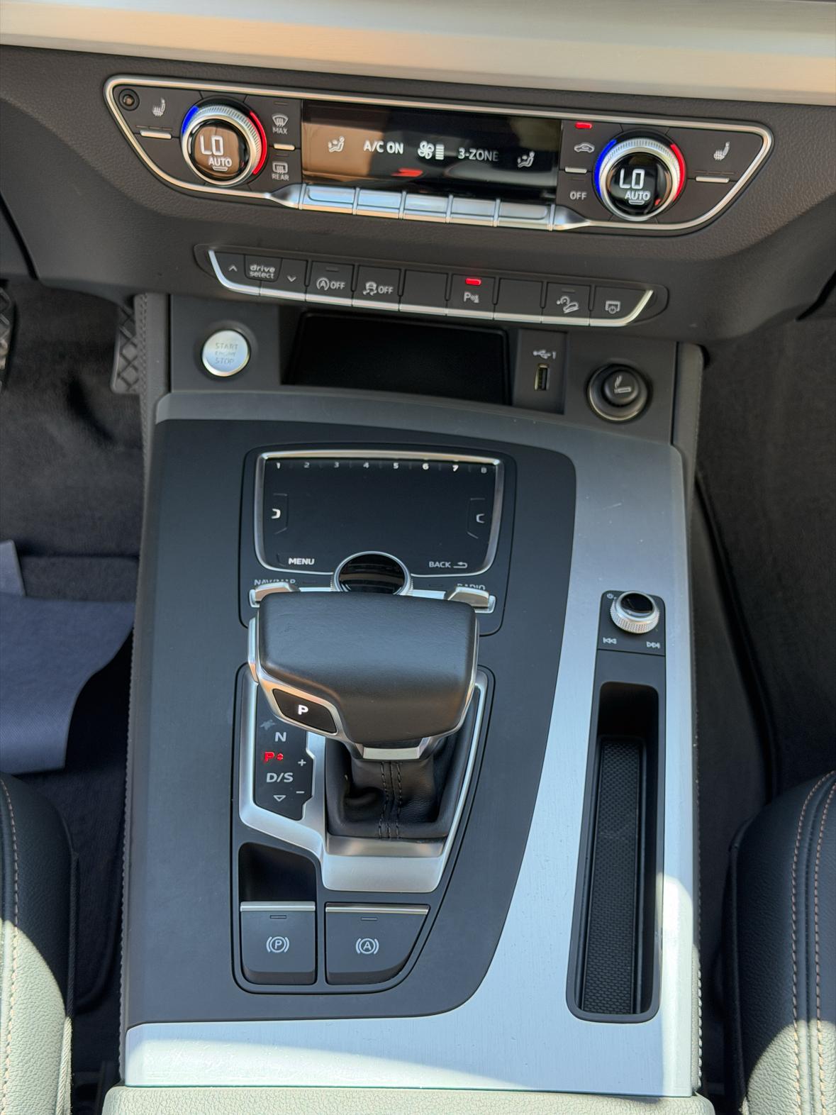 Audi Q5L 2020 40 TFSI Fashion