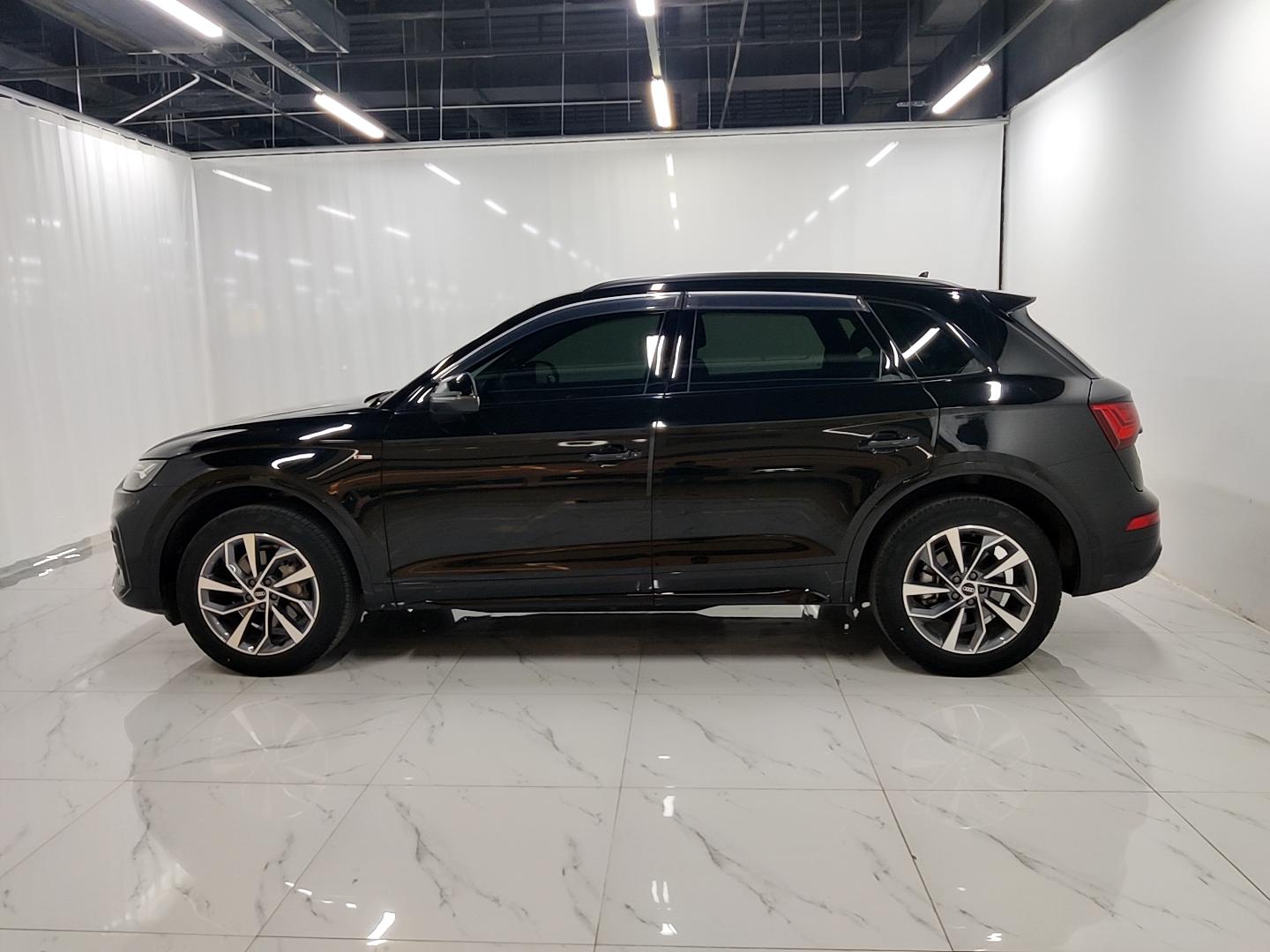 Audi Q5L 2023 40T Dynamic Luxury