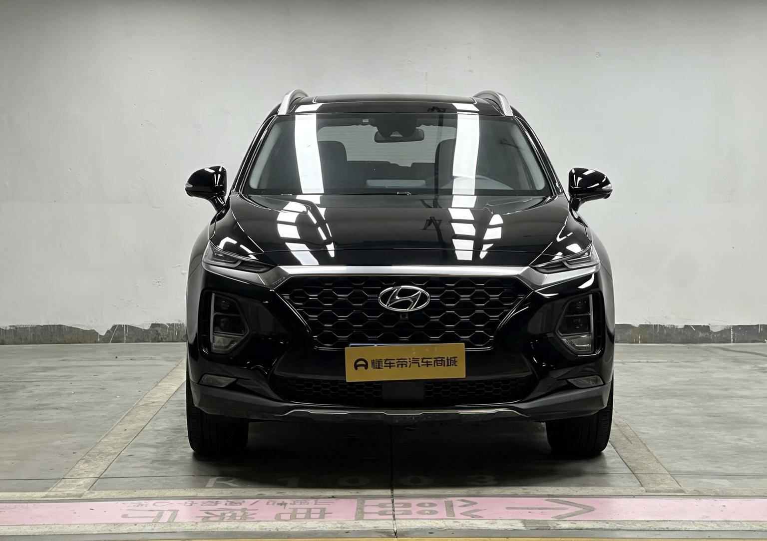Hyundai 2019 380 TGDi DLX Auto 2WD Smart Premium PLUS China VI