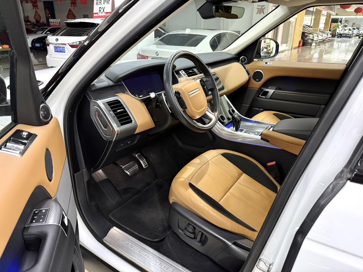 Land Rover Range Rover Sport 2018 3.0 V6 HSE DYNAMIC