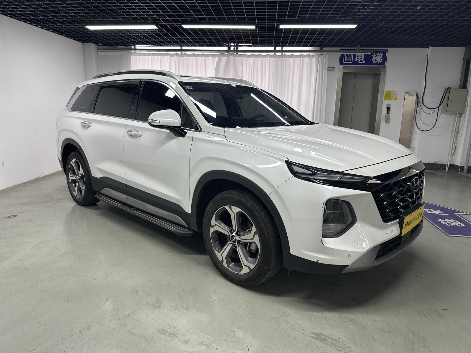 Hyundai 2023 380T GDi GLX 2WD Elite