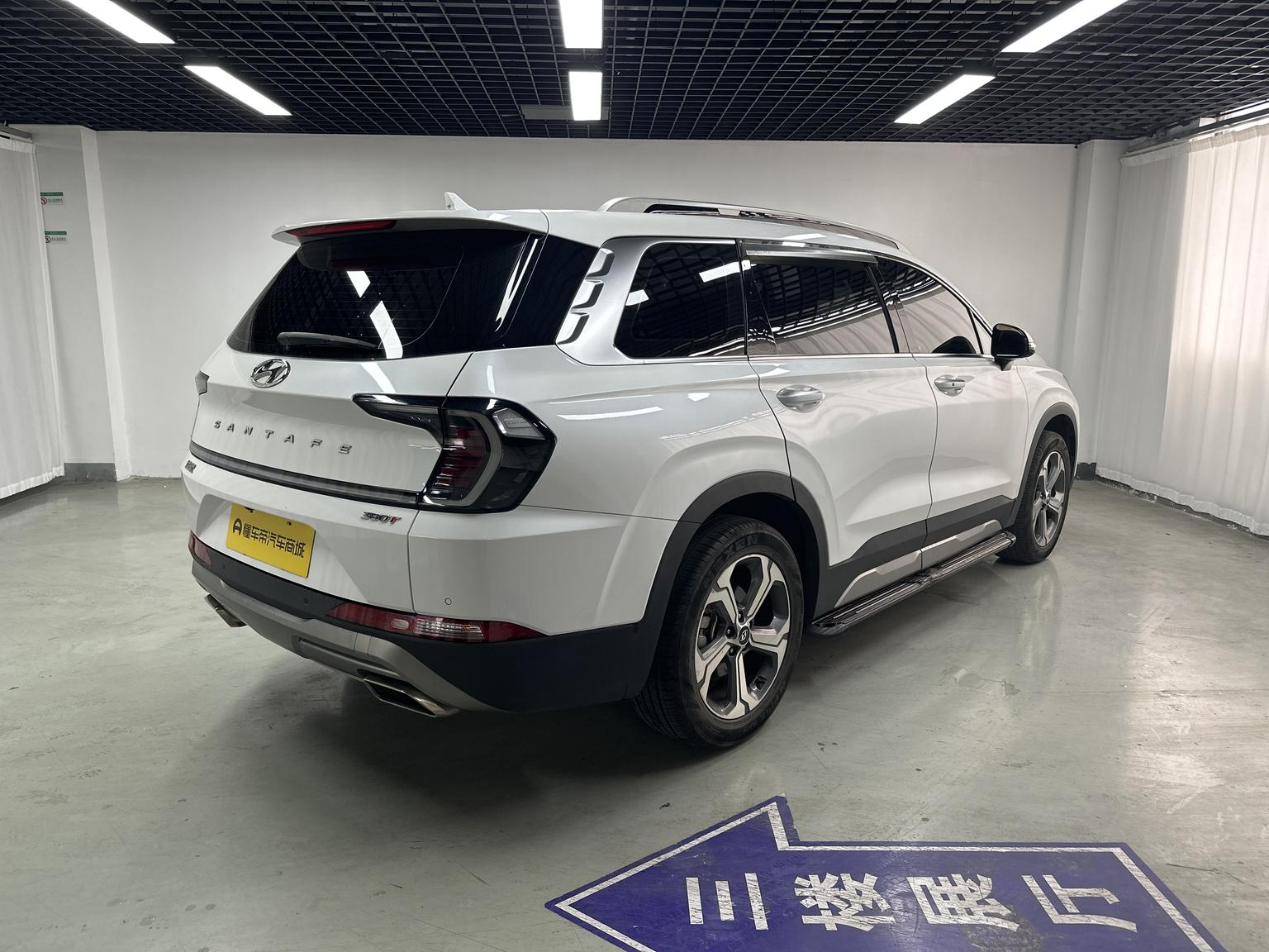 Hyundai 2023 380T GDi GLX 2WD Elite