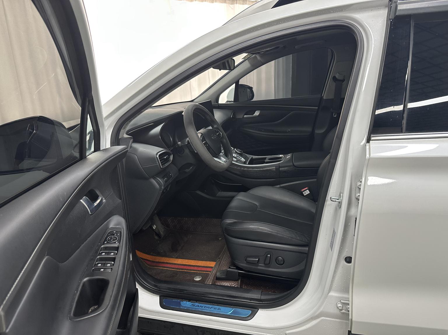 Hyundai 2023 380T GDi GLX 2WD Elite