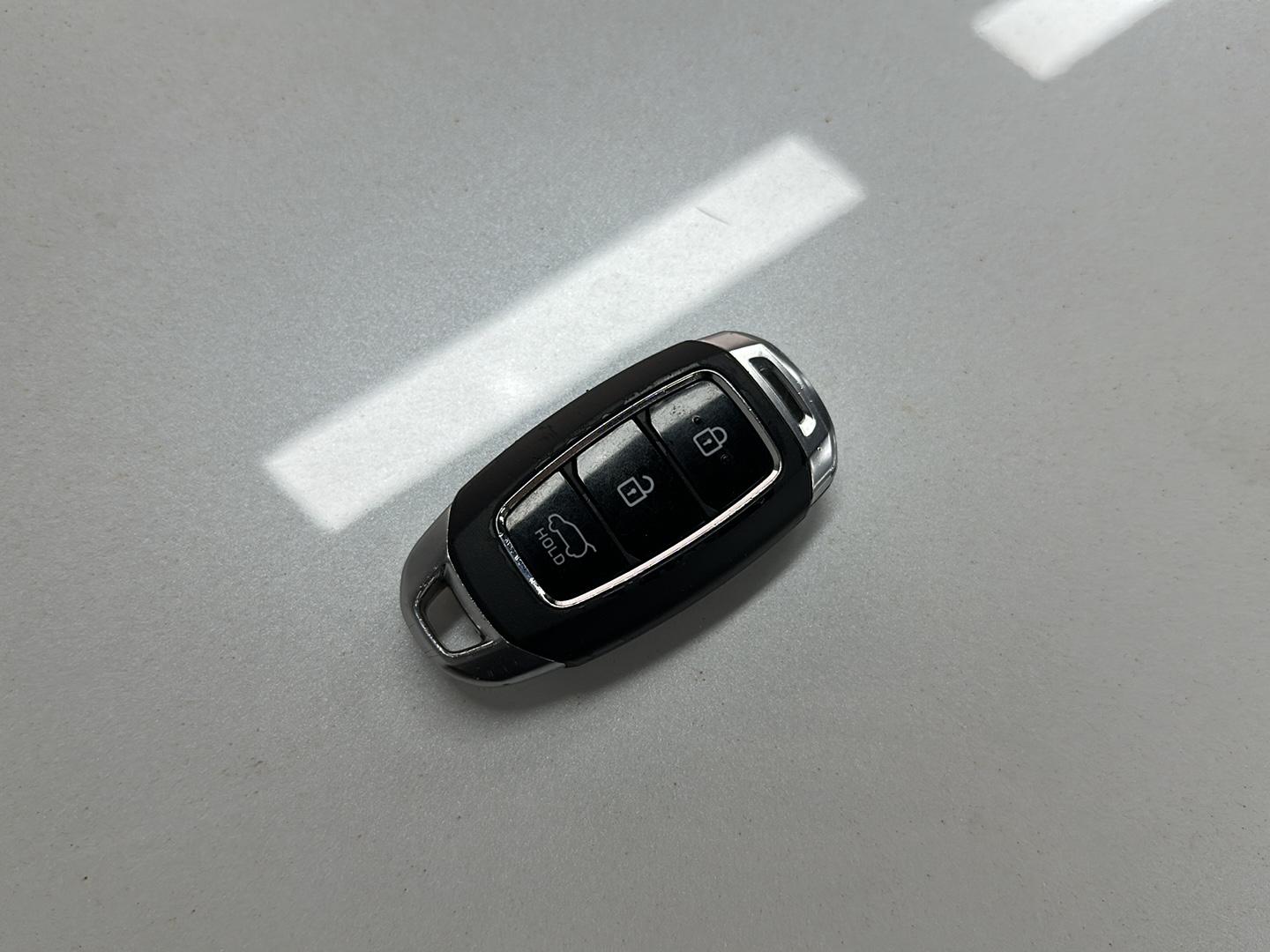 Hyundai 2023 380T GDi GLX 2WD Elite