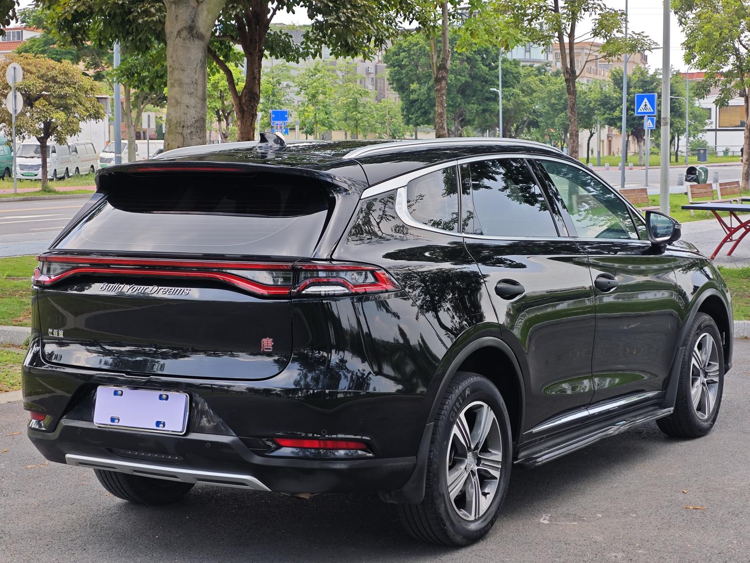 BYD Tang 2019 2.0T Auto Smart Connected Premium 5 seat China VI