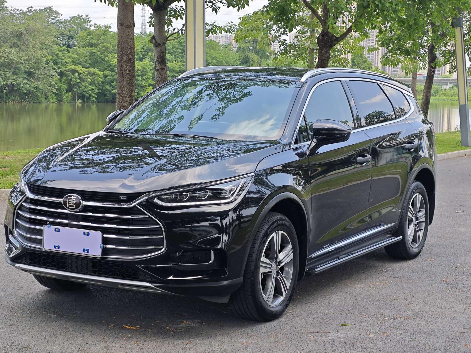 BYD Tang 2019 2.0T Auto Smart Connected Premium 5 seat China VI
