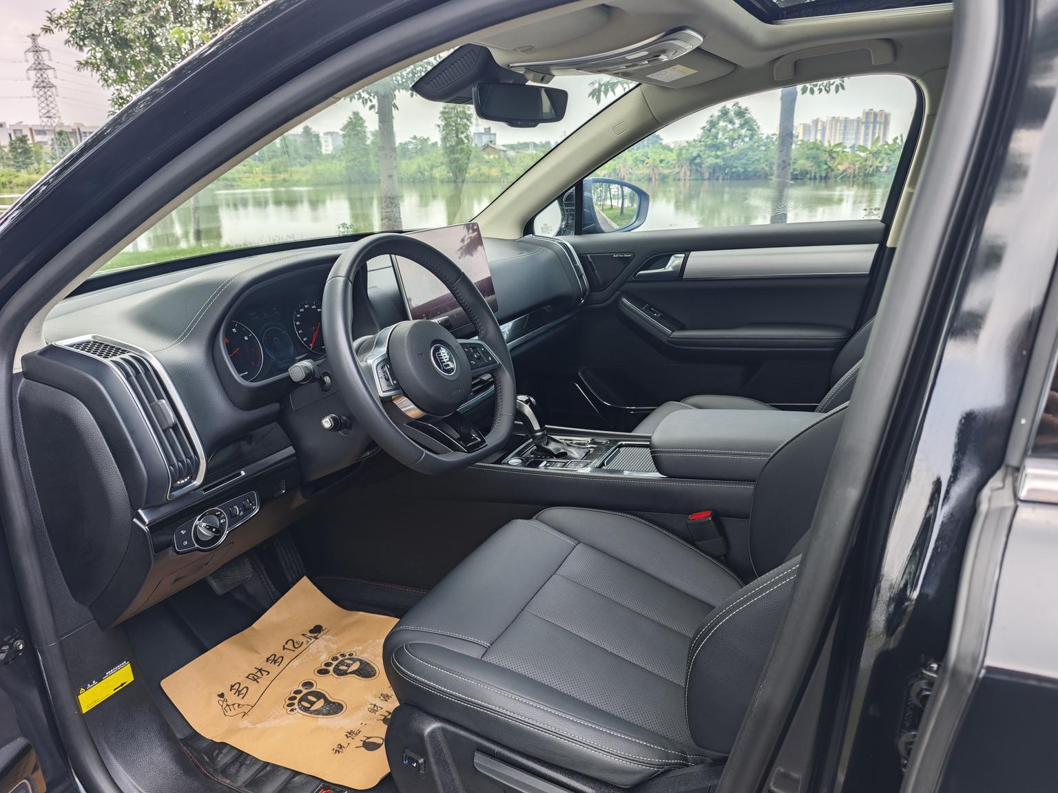BYD Tang 2019 2.0T Auto Smart Connected Premium 5 seat China VI