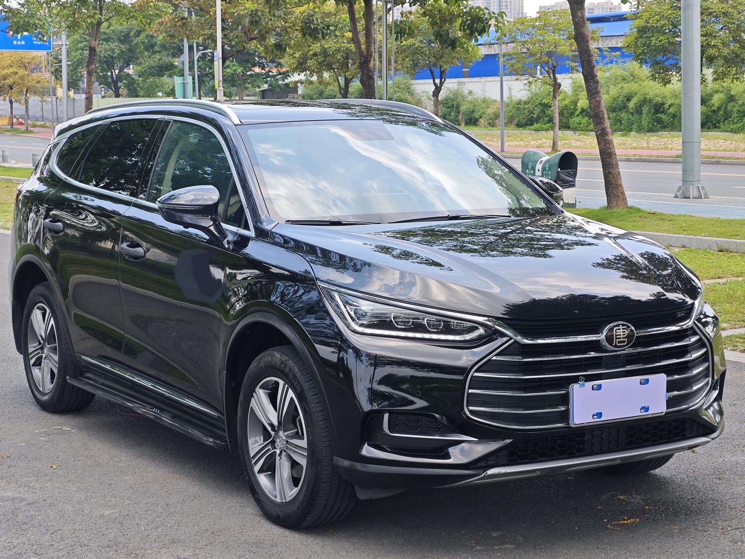 BYD Tang 2019 2.0T Auto Smart Connected Premium 5 seat China VI