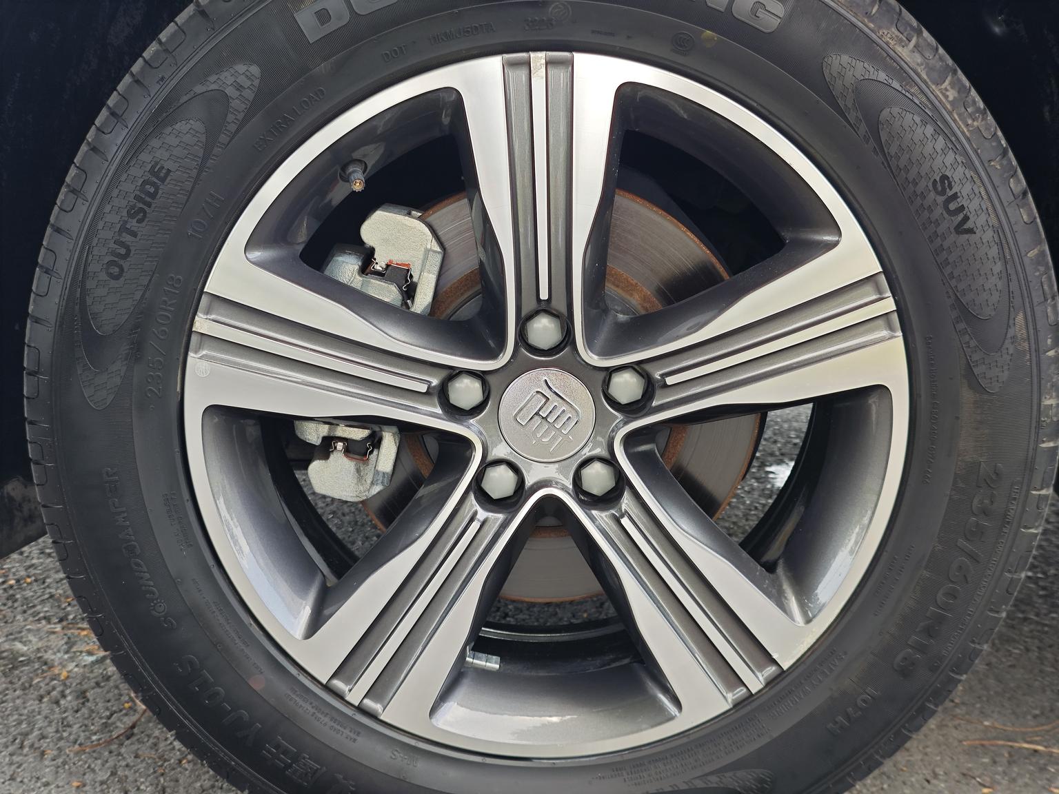 BYD Tang 2019 2.0T Auto Smart Connected Premium 5 seat China VI